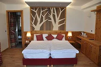 Hotel Wellness Dolomite&family Pinzolo